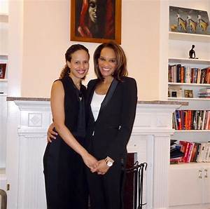 Nia-Malika Henderson: Exploring the Life and Photos of the Accomplished Wife