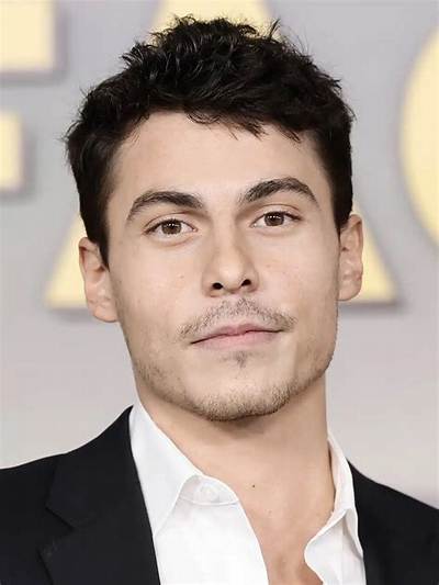 Nicholas Cirillo Wikipedia, Bio, Age, Height, Early Life, Career, Family, Facts