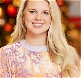 Nicole Franzel Height, Weight, Net Worth, Age, Birthday, Wikipedia, Who, Nationality, Biography