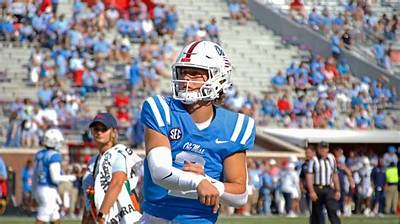 Ole Miss Rebels: Who Are Brandon Dart and Kara Dart? Jaxson Dart Parents Age Gap and Family Ethnicity