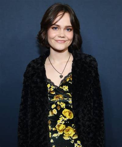 Oona Laurence Parents Raised Her as a True New Yorker