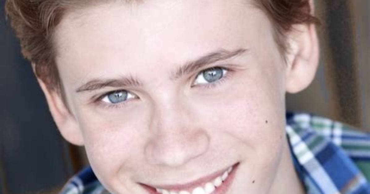 Owen Teague Bio, Wiki, Age, Parents, Girlfriend, It, Black Mirror, and Net Worth
