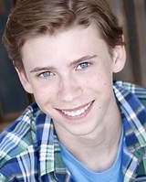 Owen Teague Bio, Wiki, Age, Parents, Girlfriend, It, Black Mirror, and Net Worth