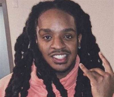 Poudii Net Worth