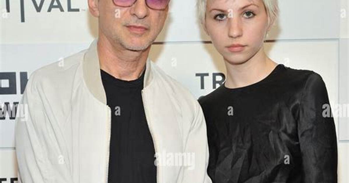 Premiering: Dave Gahan's First Marriage Revealed