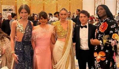 “Princess of Red Carpets” – Fans Go Gaga over Zendaya in a Saree at Nmacc Mumbai Event