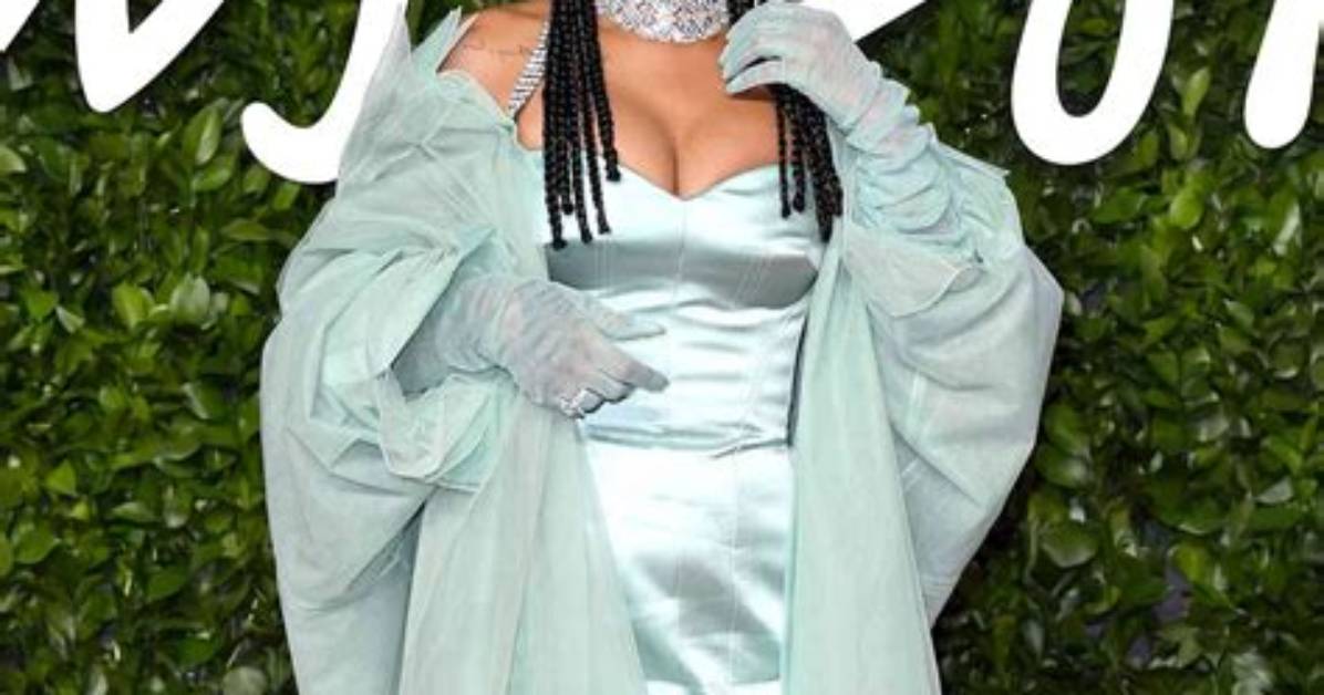 Rihanna: the Iconic Journey of Robyn Rihanna Fenty
