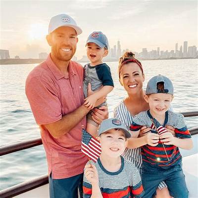 Robbie Gould and Wife Lauren Gould Age Difference and Family, How Many Kids Do They Have?