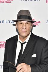 Robert Davi Bio, Wiki, Age, Height, Family, Spouse, Wife, Children, Net Worth, Actor, Goonies, and Movies