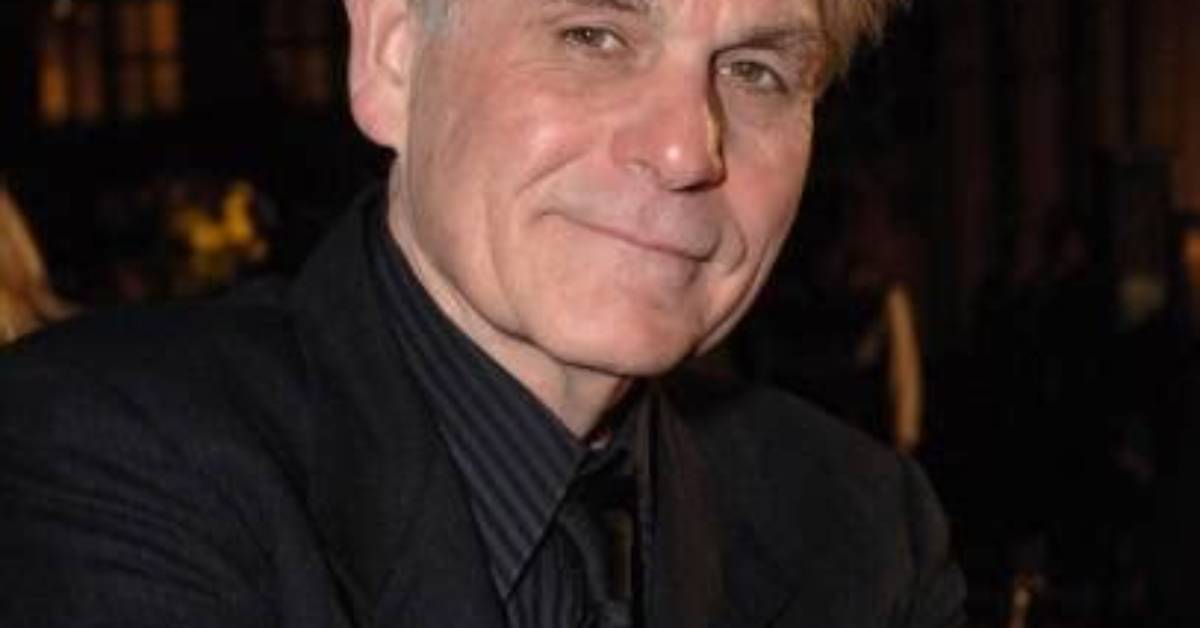Robert Graysmith (Writer) Overview, Biography ·