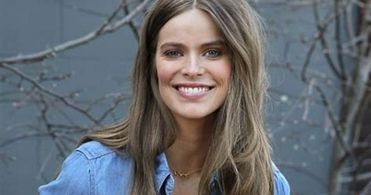 Robyn Lawley Height Weight Net Worth Age Birthday Wikipedia Who