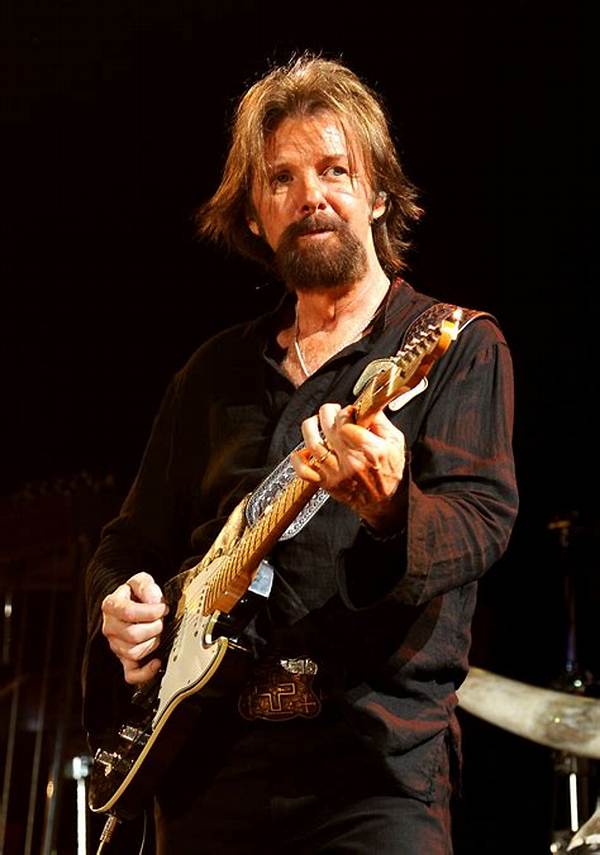 Ronnie Dunn Height, Weight, Net Worth, Age, Birthday, Wikipedia, Who, Nationality, Biography