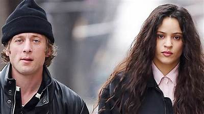 Rosalia Jeremy Allen White: New Movie Release!