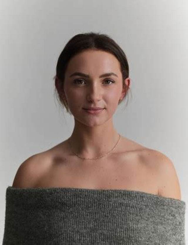 Rosie Bentham Height, Weight, Net Worth, Age, Birthday, Wikipedia, Who, Nationality, Biography