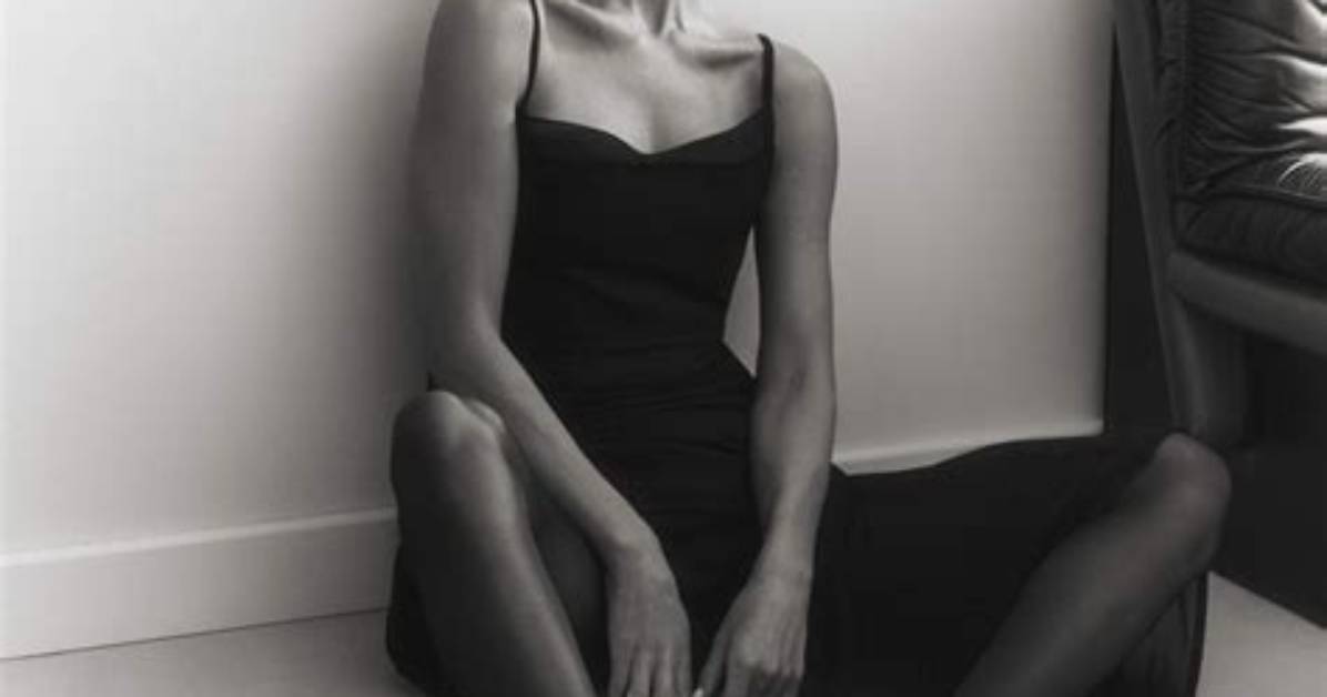 Rosie Huntington Whiteley Net