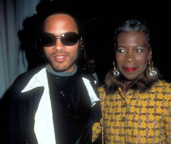 Roxie Roker and Husband Sy Kravitz Divorce, Her Net Worth & Career as an Actress