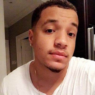 Ryan Swaze (Youtuber) Wiki, Age, Height, Weight, Bio, Measurements, Girlfriend, Career, Facts
