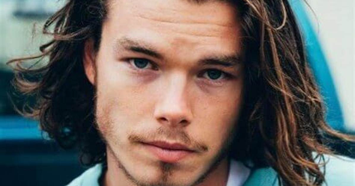Sam Corlett Height, Weight, Net Worth, Age, Birthday, Wikipedia, Who, Nationality, Biography