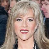 Samantha Fox Height: How Tall Is Samantha Fox?