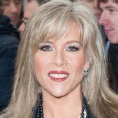Samantha Fox Height: How Tall Is Samantha Fox?