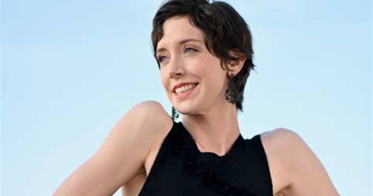 Sara Giraudeau Height Weight Net Worth Age Wiki Who