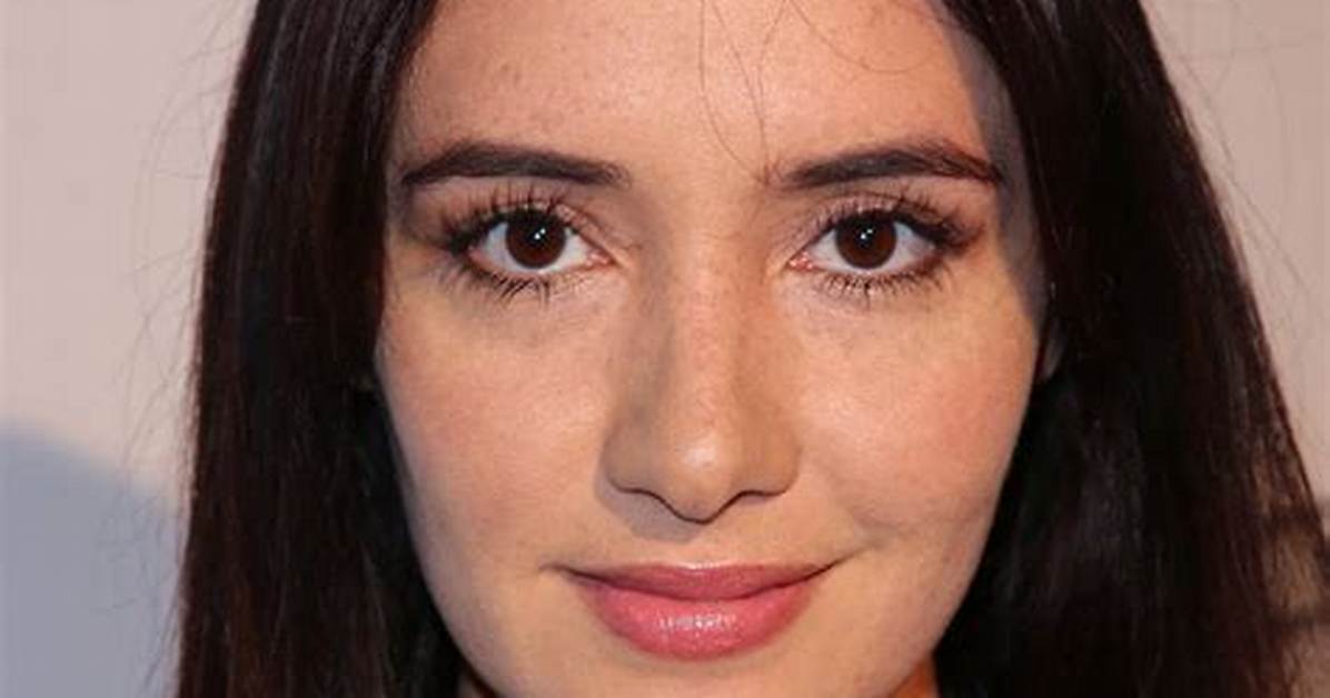 Sara Malakul Lane Biography Facts