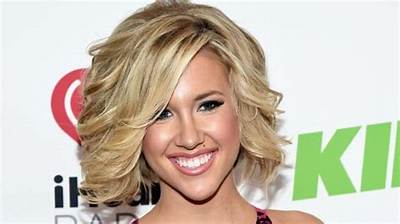 Savannah Chrisley – Biography, Facts & Life Story