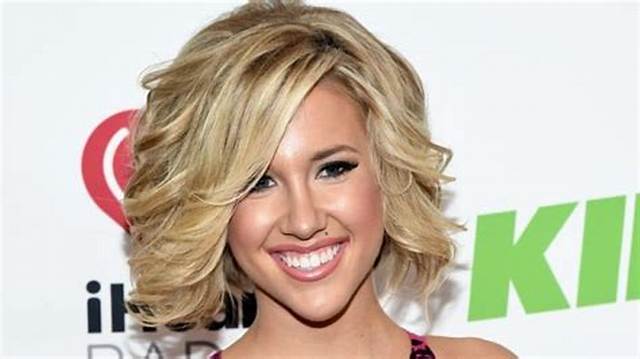 Savannah Chrisley – Biography, Facts & Life Story