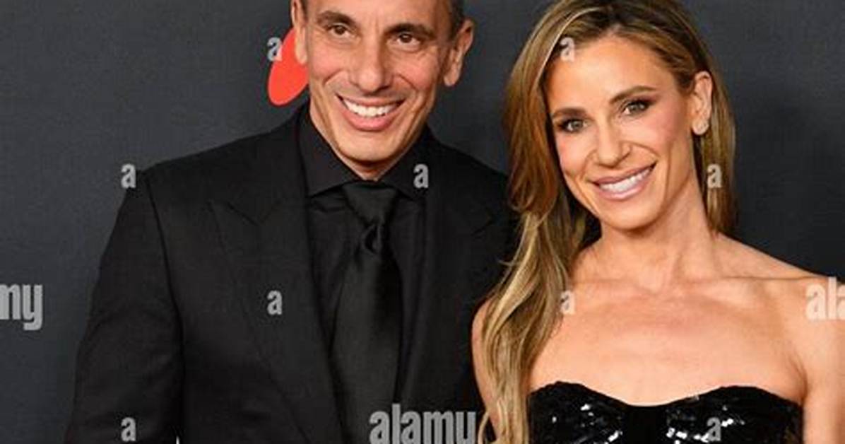 Sebastian Maniscalco and Lana Gomez: a Love Story