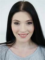 Shae Lovve Height, Weight, Net Worth, Age, Birthday, Wikipedia, Who, Nationality, Biography