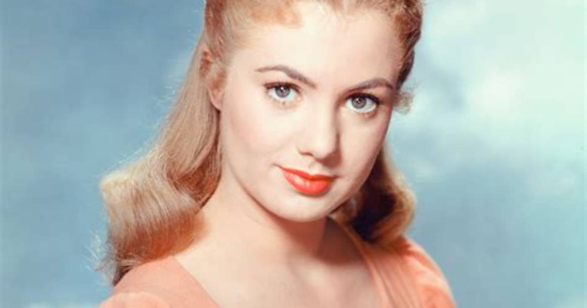 Shirley Jones: Actress - Iconic Roles & Career Highlights