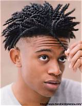 Short Twist Men: the Evolution of Style and Comfort
