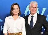 Sigourney Weaver's Husband: a Deep Dive into Their 39 Year's of Enduring Love - Sarkariresult