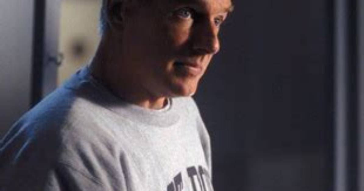 Simon Donovan: West Wing Character Profile