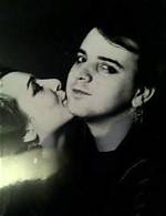 Simon Gallup's Wife: Meet the Partner of the Inspirational Bassist