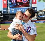 Skylar Astin Children: Does Skylar Astin Have Kids?