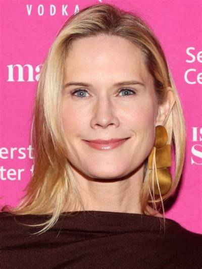 Stephanie March Actress: a Comprehensive Guide to Her Career and Impact