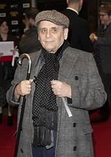 Sylvester Mccoy Net Worth