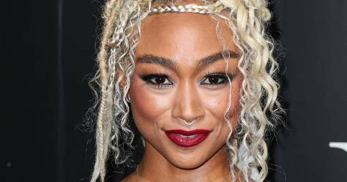 Tati Gabrielle Hot