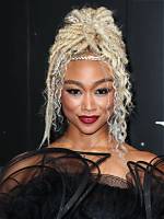 Tati Gabrielle Hot