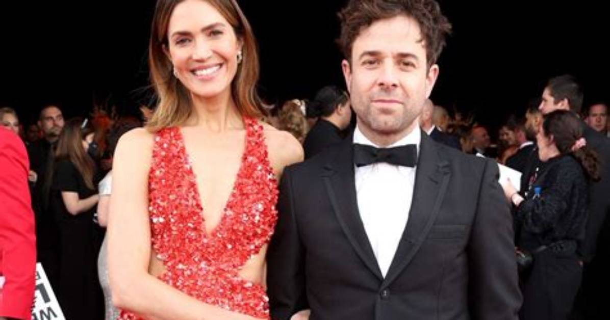 Taylor Goldsmith Mandy Moore