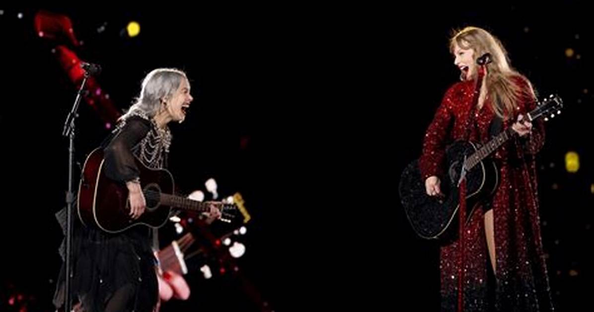 Taylor Swift Phoebe Bridgers Red S Million Dollar
