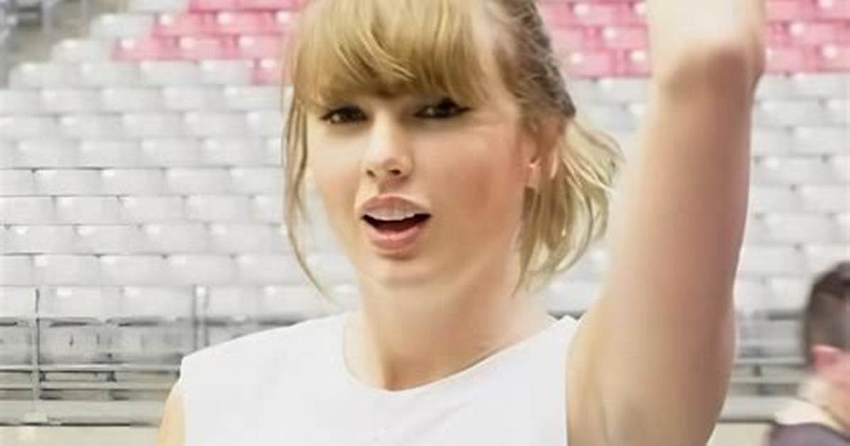 Taylor Swift's Belly Button: an Intriguing Part of Her Iconic Persona