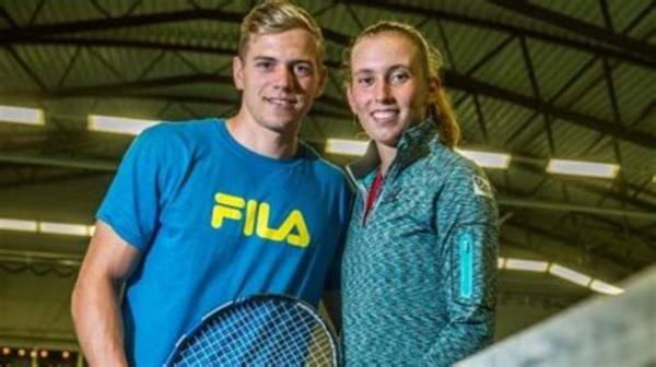 Tennis: Who Is Elise Mertens Boyfriend Robbe Ceyssens? Sponsor and Coach, Is She Married?