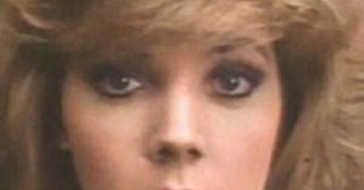 Teresa Van Der Woude Net