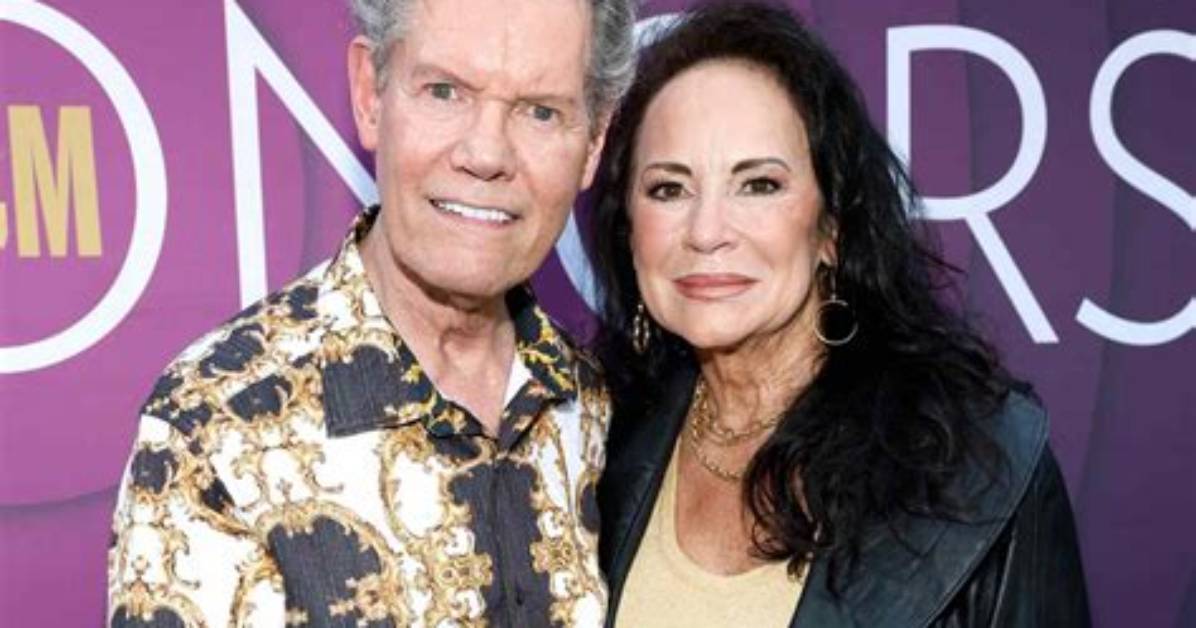 The Incomparable Mary Davis and Randy Travis: a Country Music Legacy