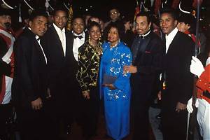 The Jackson Family: Iconic Legacy & Untold Stories