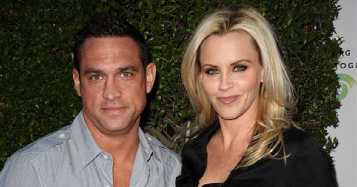 The Lowdown on Jenny Mccarthy S Ex Husband Uncovering the Missing
