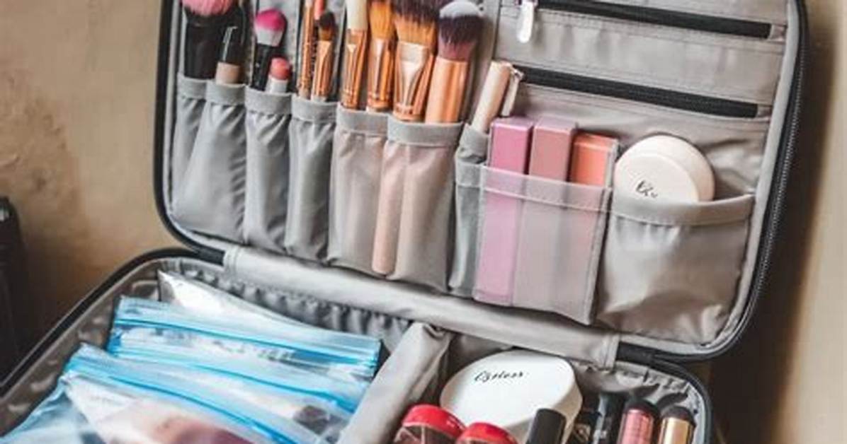 The Ultimate Cosmetic Travel Case: Your Perfect Companion for Flawless Makeup on-the-Go