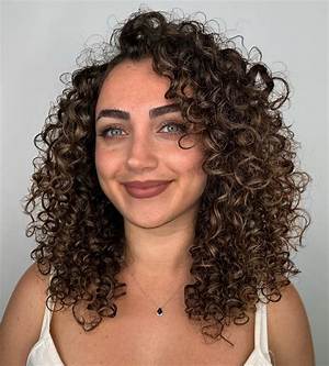 The Ultimate Guide to Curly Hair Perm: Embrace Your Curls Positively